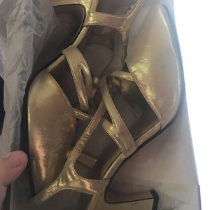 Pm collections size 8 W some ware & tare